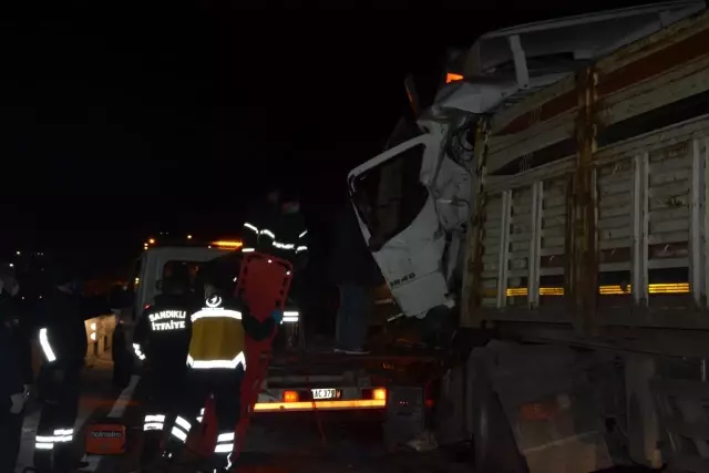 5 tır zincirleme kaza yaptı, karayolu trafiğe kapandı: 2 ağır yaralı 5 tır zincirleme kaza yaptı, karayolu trafiğe kapandı: 2 ağır yaralı