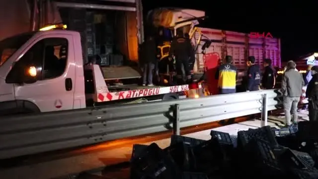 Son dakika haber! Afyonkarahisar 5 araçlık zincirleme kazada 2 yaralı Son dakika haber! Afyonkarahisar 5 araçlık zincirleme kazada 2 yaralı