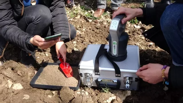 'Akıllı Toprak Analiz Cihazı' Ağrılı çiftçileri rahatlatacak 'Akıllı Toprak Analiz Cihazı' Ağrılı çiftçileri rahatlatacak