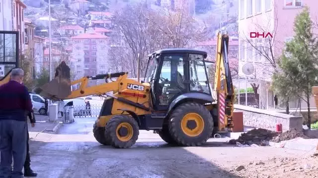 ANKARA Çankaya Belediyesi, o inşaat için 'Diğer binalara zarar vermez' yazısı yazmış ANKARA Çankaya Belediyesi, o inşaat için 'Diğer binalara zarar vermez' yazısı yazmış