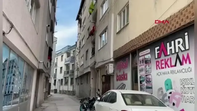 APARTMANIN 5'İNCİ KATINDAKİ BALKONDAN DÜŞEN YUSUF, AĞIR YARALANDI APARTMANIN 5'İNCİ KATINDAKİ BALKONDAN DÜŞEN YUSUF, AĞIR YARALANDI