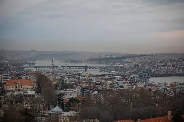 Ayasofya Camii'nin minaresinden tarihi yarımada...