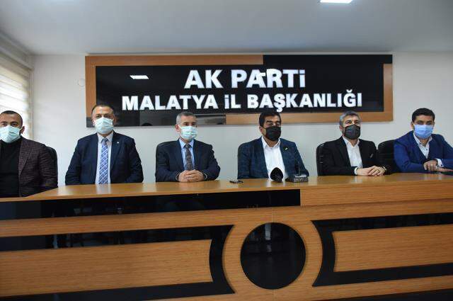 Belediyeden 'Almanya'ya giden 43 kişi dönmedi' iddialarına cevap: Başkan yardımcısını görevden aldık