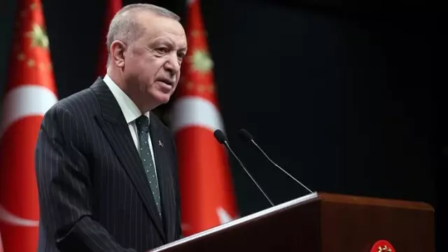 Bilim Kurulu üyesi Prof. Dr. Ateş Kara'dan yeni tedbirlerle ilgili yorum: Kısmi kapanma yetmez Bilim Kurulu üyesi Prof. Dr. Ateş Kara'dan yeni tedbirlerle ilgili yorum: Kısmi kapanma yetmez