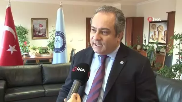 Bilim Kurulu Üyesi Prof. Dr. İlhan: '65 yaş üzeri vatandaşlarımız bugünden tezi yok bir an önce aşı randevularını almalı' Bilim Kurulu Üyesi Prof. Dr. İlhan: '65 yaş üzeri vatandaşlarımız bugünden tezi yok bir an önce aşı randevularını almalı'