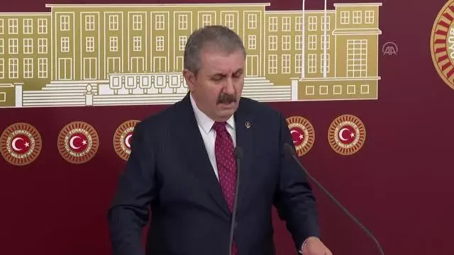 Destici: 'Rusya ile değil çıkar ortaklığına dayalı müttefikliği, denge politikası bile yürütemeyiz' Destici: 'Rusya ile değil çıkar ortaklığına dayalı müttefikliği, denge politikası bile yürütemeyiz'