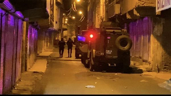 Diyarbakır'da silahlı kavga 2 yaralı