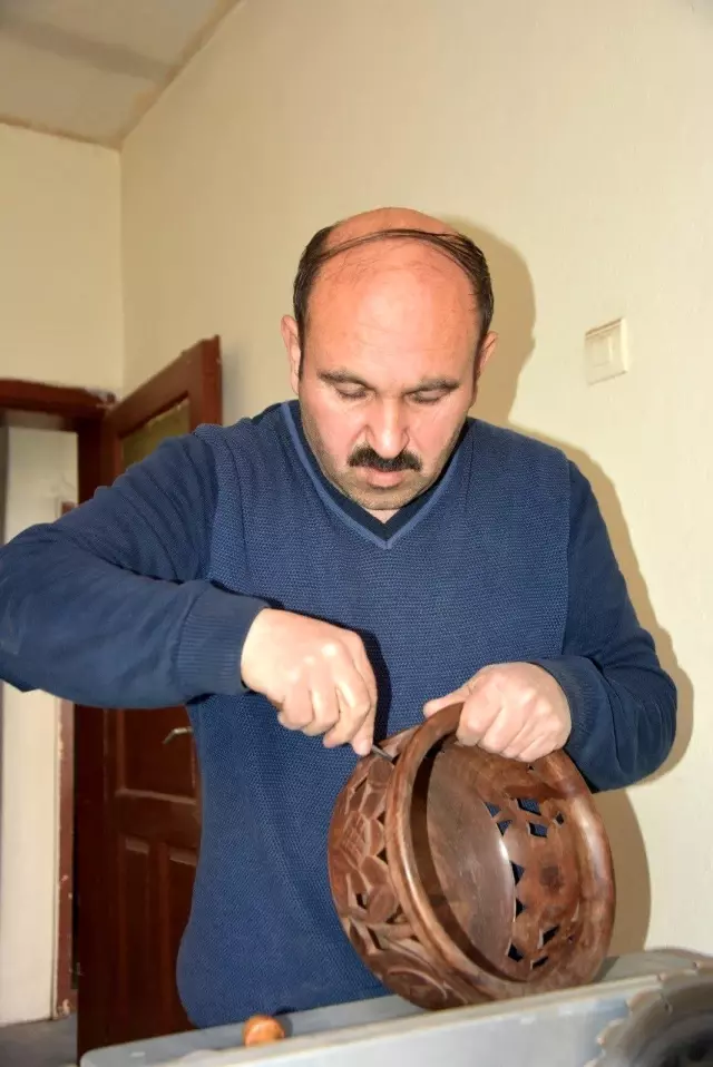 Eyüp Usta'nın 10 parmağında 10 marifet Eyüp Usta'nın 10 parmağında 10 marifet