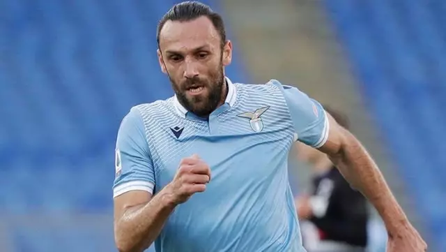 Fenerbahçe and Galatasaray once again fight for Muriqi, who is expected to leave Lazio