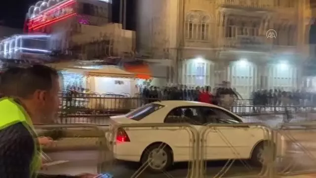 İsrail polisinden Kudüs'te Filistinlilere müdahale (2) İsrail polisinden Kudüs'te Filistinlilere müdahale (2)