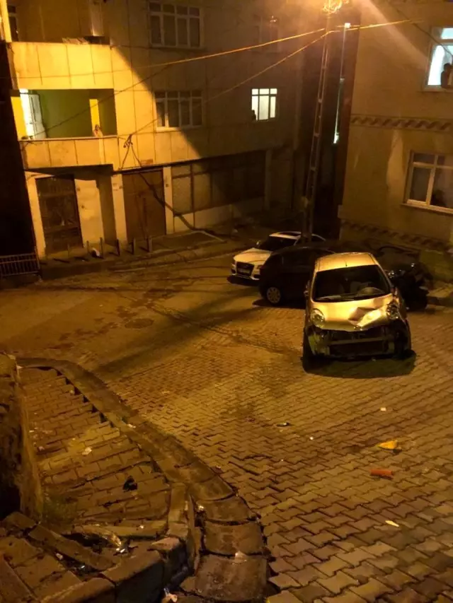 Son dakika haber | İstanbul'da ilginç kaza kamerada Son dakika haber | İstanbul'da ilginç kaza kamerada