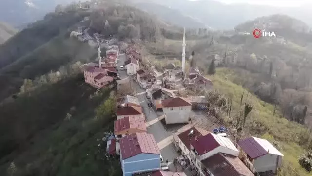 Karadeniz fıkrası gibi mahalle: Komşular 2 dakika farkla iftar açıyor