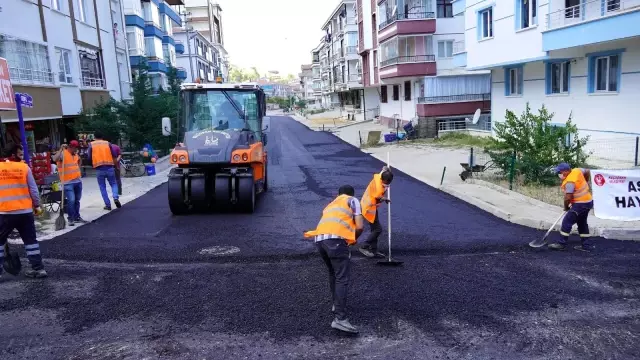 Keçiören Belediyesinden 2 yılda 300 bin ton asfalt serimi Keçiören Belediyesinden 2 yılda 300 bin ton asfalt serimi