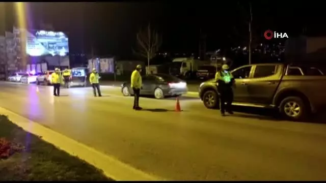 Kısıtlama saatleri değişince Sakarya'da denetimler sıklaştı Kısıtlama saatleri değişince Sakarya'da denetimler sıklaştı