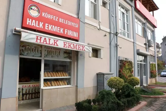 Körfez'de 'halk pide' 3 TL'den satılacak Körfez'de 'halk pide' 3 TL'den satılacak