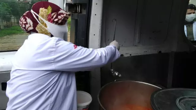 İhtiyaç sahibi bin 100 aileye Ramazan boyu sıcak AŞ desteği İhtiyaç sahibi bin 100 aileye Ramazan boyu sıcak AŞ desteği