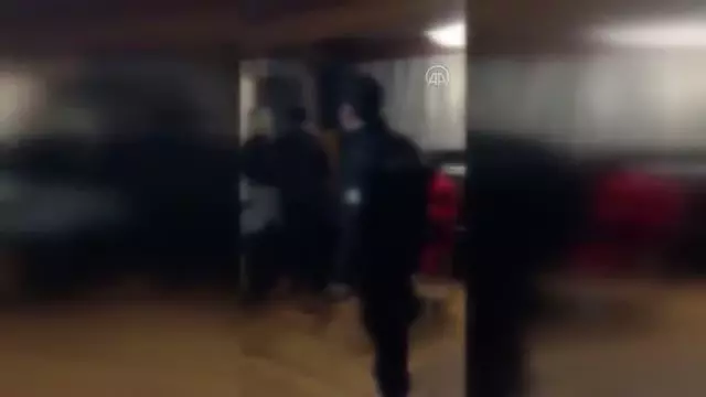 Son dakika haberi... Maltepe'deki villada parti düzenleyen 24 kişiye Kovid-19 tedbirlerini ihlalden para cezası verildi Son dakika haberi... Maltepe'deki villada parti düzenleyen 24 kişiye Kovid-19 tedbirlerini ihlalden para cezası verildi