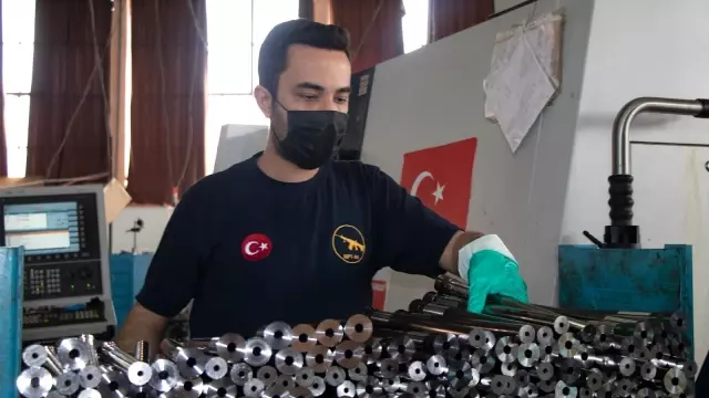 Milli Piyade Tüfeği MPT-76-MH güvenlik güçlerinin hizmetine sunuluyor Milli Piyade Tüfeği MPT-76-MH güvenlik güçlerinin hizmetine sunuluyor