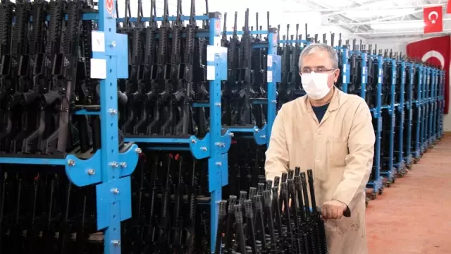 Milli Piyade Tüfeği MPT-76-MH güvenlik güçlerinin hizmetine sunuluyor Milli Piyade Tüfeği MPT-76-MH güvenlik güçlerinin hizmetine sunuluyor