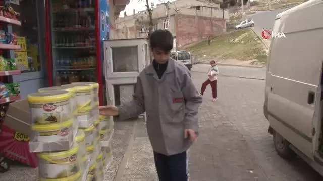(Özel haber) Şanlıurfa'da hamallıktan şampiyonluğa uzanan başarı hikayesi (Özel haber) Şanlıurfa'da hamallıktan şampiyonluğa uzanan başarı hikayesi