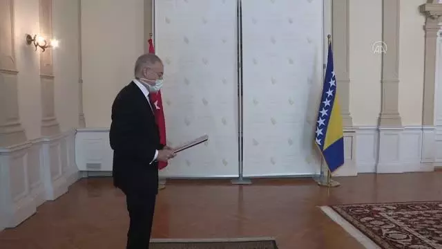 SARAYBOSNA - Türkiye'nin yeni Saraybosna Büyükelçisi Girgin güven mektubunu sundu SARAYBOSNA - Türkiye'nin yeni Saraybosna Büyükelçisi Girgin güven mektubunu sundu