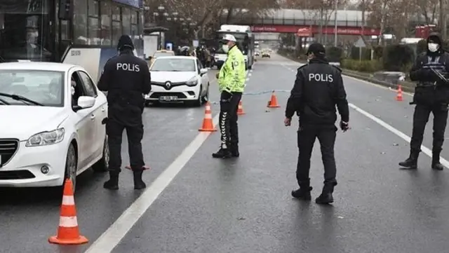 Son Dakika: 2 haftalık 'kısmi kapanma' başladı! Bu 10 yeni tedbire dikkat Son Dakika: 2 haftalık 'kısmi kapanma' başladı! Bu 10 yeni tedbire dikkat