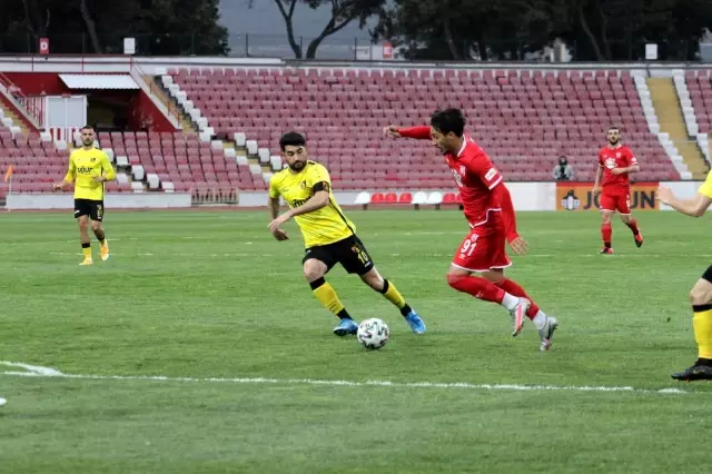 TFF 1. Lig: Balıkesirspor: 1 İstanbulspor: 2