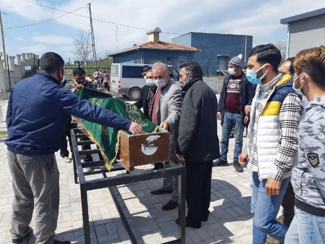 yanan evde elleri ve ayaklari zincirli olu bu 4 14065518 o