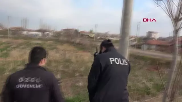 Son dakika haberleri... Yaralı köpeği veterinere 'HAYDİ' polisleri yetiştirdi Son dakika haberleri... Yaralı köpeği veterinere 'HAYDİ' polisleri yetiştirdi