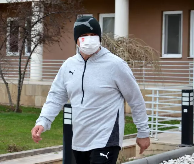 Yiğidolar, Başkent'e gitti Yiğidolar, Başkent'e gitti