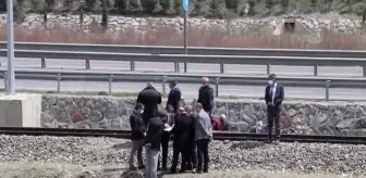 Makinist: Yük treni, itmek için yaklaştığı arızalı trene çarptı, 2 makinist yaralandı (5) Makinist: Yük treni, itmek için yaklaştığı arızalı trene çarptı, 2 makinist yaralandı (5)