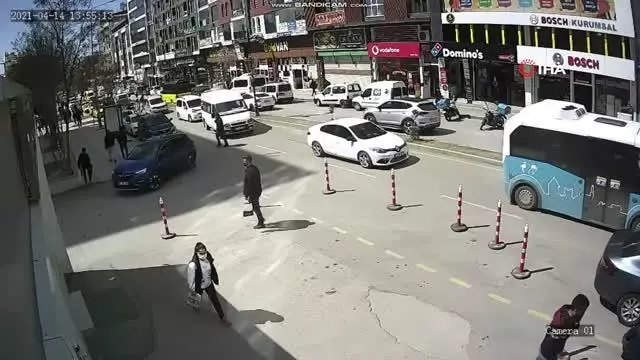 Zabıta personelinden örnek davranış Zabıta personelinden örnek davranış