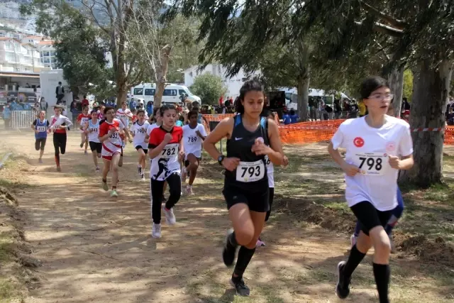 Atletizm kros ligi yarı final yarışmaları Didim'de gerçekleştirildi Atletizm kros ligi yarı final yarışmaları Didim'de gerçekleştirildi