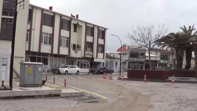 Son dakika haberleri | ÇANAKKALE - Kovid-19 tedbirleri kapsamında bir belde karantinaya alındı Son dakika haberleri | ÇANAKKALE - Kovid-19 tedbirleri kapsamında bir belde karantinaya alındı