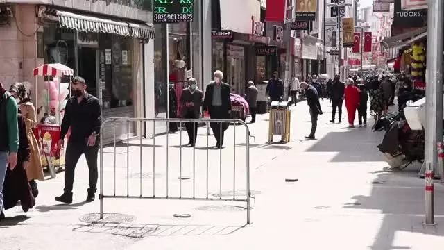 'Çok yüksek riskli' Samsun'da Kovid-19 denetimleri sürüyor 'Çok yüksek riskli' Samsun'da Kovid-19 denetimleri sürüyor