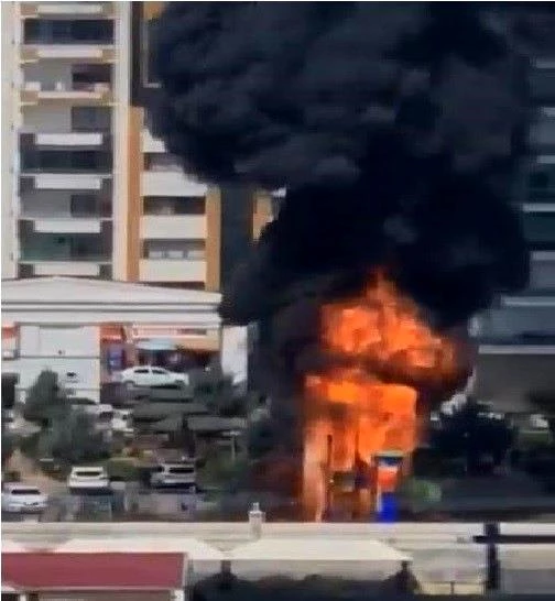 Diyarbakır'da çocuk parkında korkutan yangın