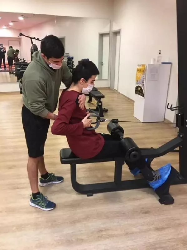 'Engel yok, spor var' projesiyle engelli vatandaşlara özel spor eğitimi 'Engel yok, spor var' projesiyle engelli vatandaşlara özel spor eğitimi