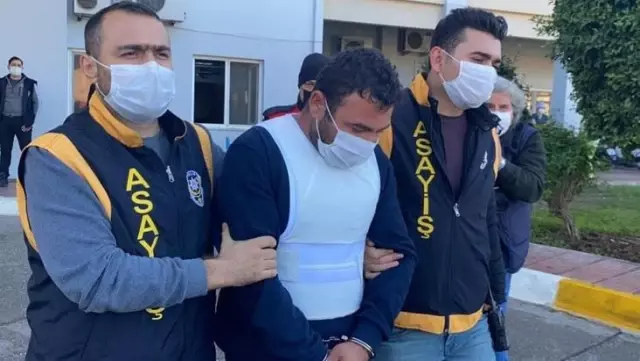 Eşini öldüren cani 'Kadın cinayetlerinde en az ceza nasıl alınır' diye internette arama yapmış Eşini öldüren cani 'Kadın cinayetlerinde en az ceza nasıl alınır' diye internette arama yapmış