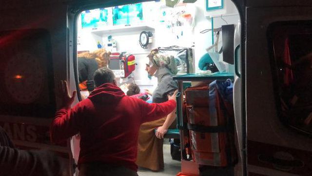 hafif ticari arac ile otomobil carpisti 4 yar 14069313 o