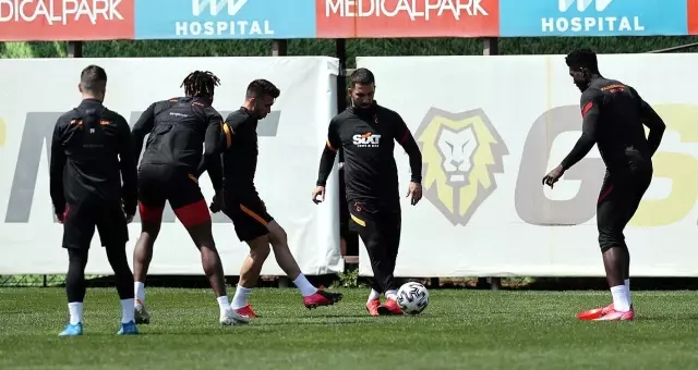 Henry Onyekuru takımla çalıştı Henry Onyekuru takımla çalıştı