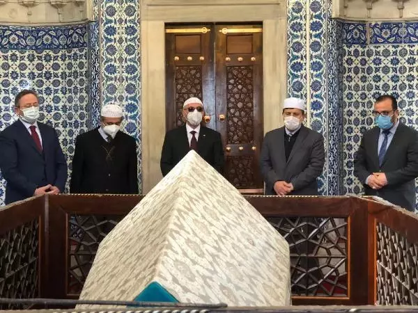 Son dakika haberleri... HÜRREM SULTAN ÖLÜMÜNÜN 463. YILINDA KABRİ BAŞINDA ANILDI Son dakika haberleri... HÜRREM SULTAN ÖLÜMÜNÜN 463. YILINDA KABRİ BAŞINDA ANILDI
