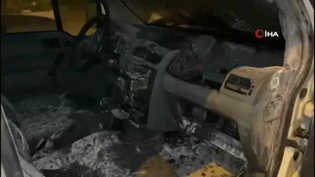 İftira yetişmeye çalışan sürücünün aracı seyir halinde yandı İftira yetişmeye çalışan sürücünün aracı seyir halinde yandı