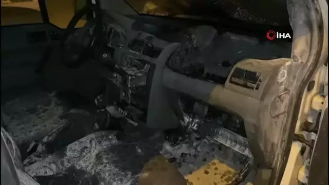 İftira yetişmeye çalışan sürücünün aracı seyir halinde yandı İftira yetişmeye çalışan sürücünün aracı seyir halinde yandı