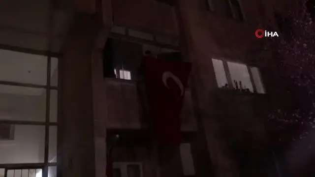 Irak'ın Kuzeyinde şehit olan askerin acı haberi Ankara'daki ailesine ulaştı Irak'ın Kuzeyinde şehit olan askerin acı haberi Ankara'daki ailesine ulaştı
