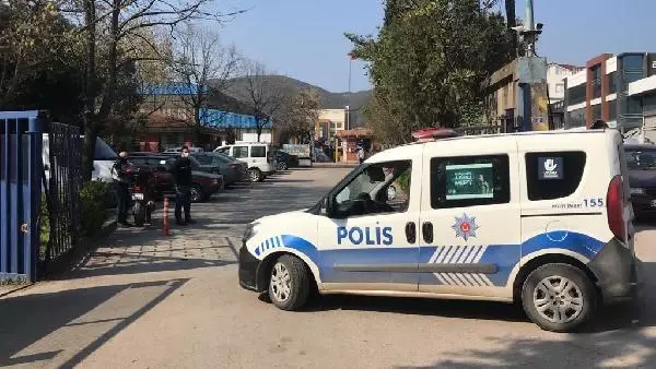 Döküm fabrikasında kazan patladı: 5 yaralı(1) Döküm fabrikasında kazan patladı: 5 yaralı(1)