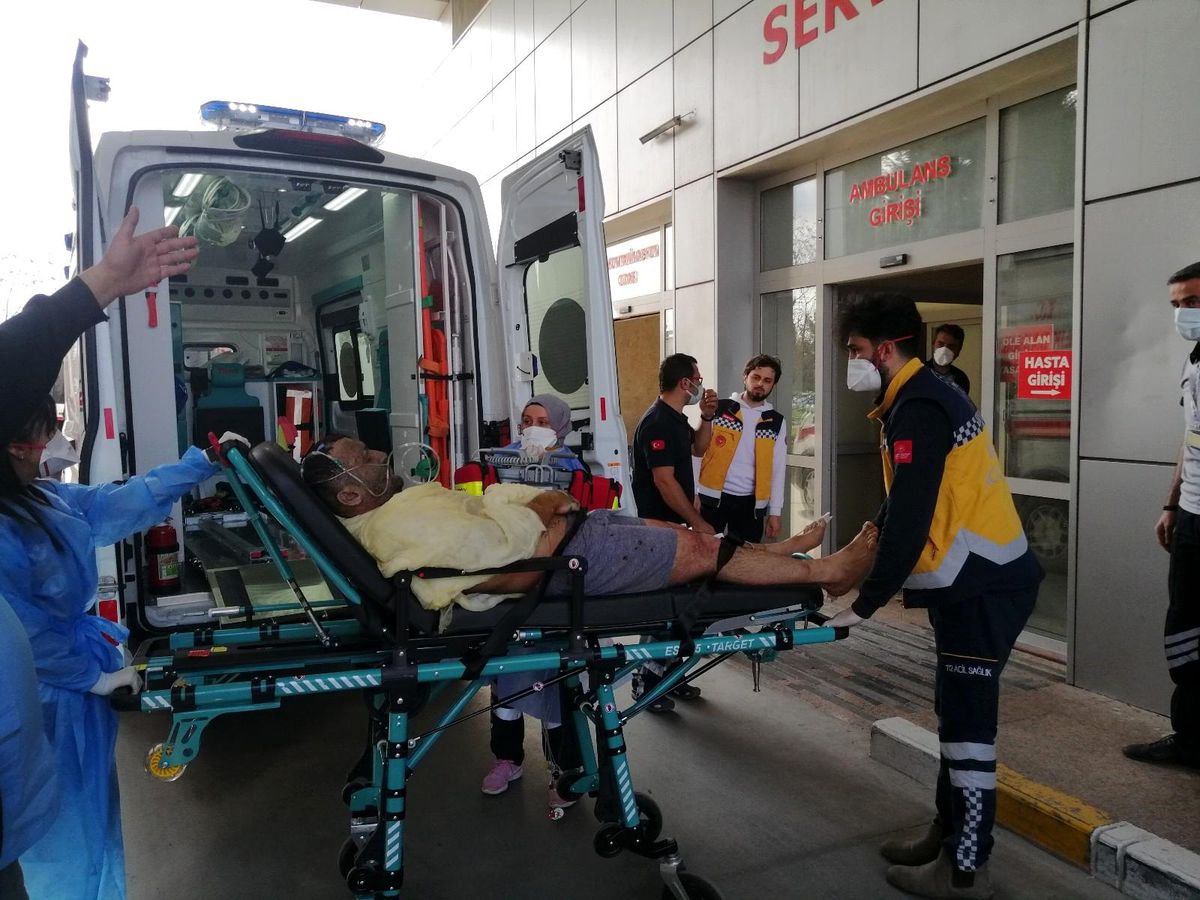Döküm fabrikasında kazan patladı: 2'si ağır 8 yaralı