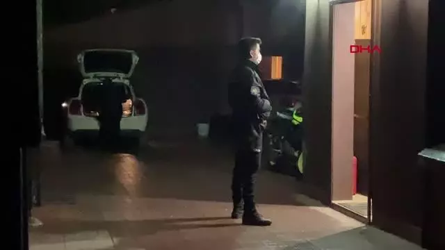Son dakika haber! MALTEPE'DEKİ VİLLADA 'KAR MASKELİ' KORONAVİRÜS PARTİSİNE POLİS BASKINI