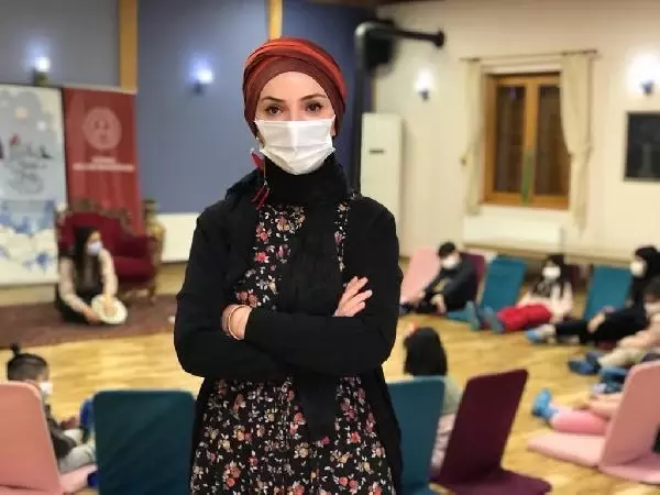 PANDEMİ ETKİSİNE KARŞI ÇOCUKLARA MASAL TERAPİSİ PANDEMİ ETKİSİNE KARŞI ÇOCUKLARA MASAL TERAPİSİ
