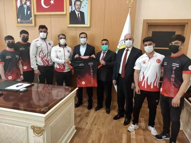 Tatvanlı sporcular Avrupa Kupası Şampiyonasından dereceyle döndü Tatvanlı sporcular Avrupa Kupası Şampiyonasından dereceyle döndü