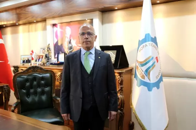 Tır kuyruğunda iftar telaşı...Sarp Sınır Kapısı'nda Ramazan mesaisi sürüyor Tır kuyruğunda iftar telaşı...Sarp Sınır Kapısı'nda Ramazan mesaisi sürüyor